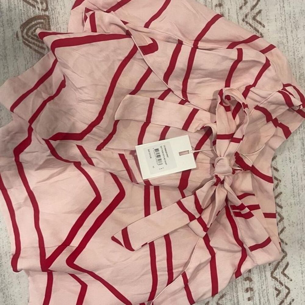 C/meo collective red + pink striped linen shorts with tie waist - Picture 3 of 3